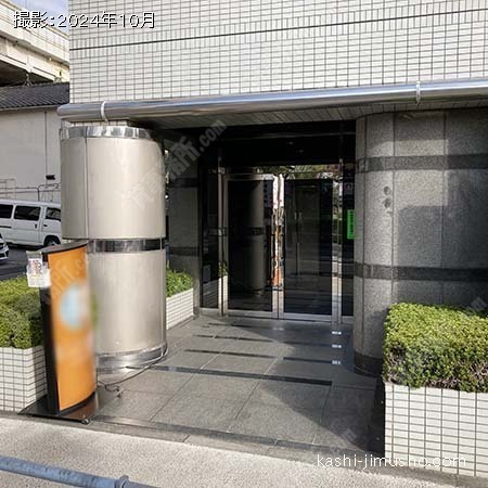 ビル入口