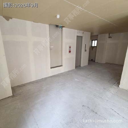 貸室内(1階) 貸室内(1階)