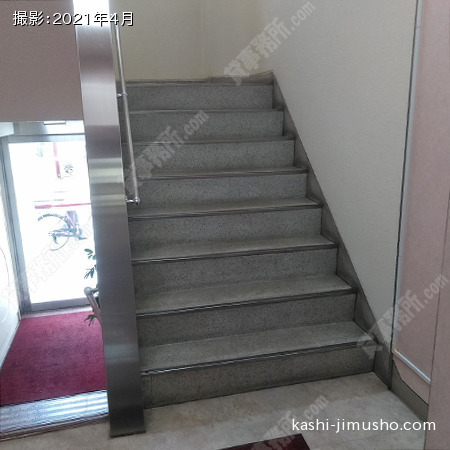 共用階段