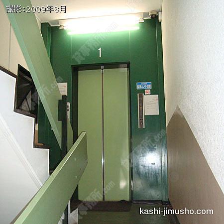 エレベーターホール