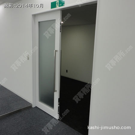 貸室入口 貸室入口