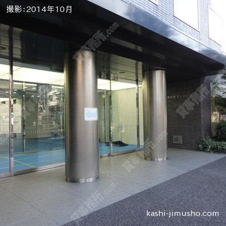 ビル入口 ビル入口