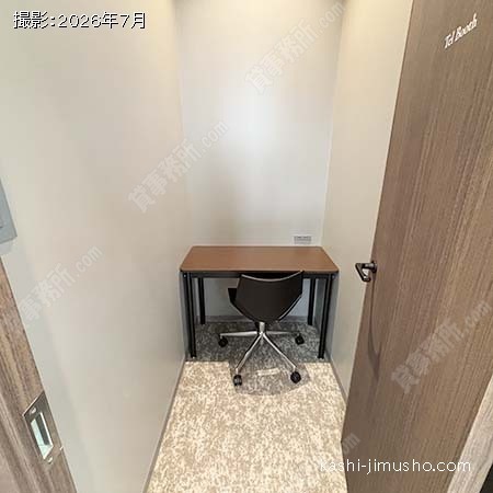 貸室内(4階) 貸室内(4階)