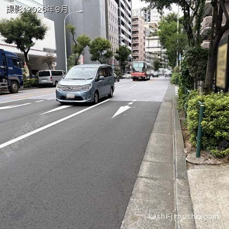 前面道路(旧山手通り) 前面道路(旧山手通り)
