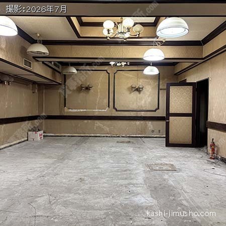 貸室内(B1階)