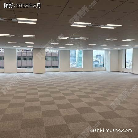 貸室内(12階240.08坪)