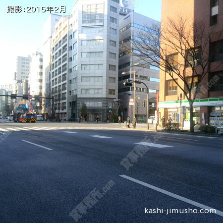前面道路（清洲橋通り）