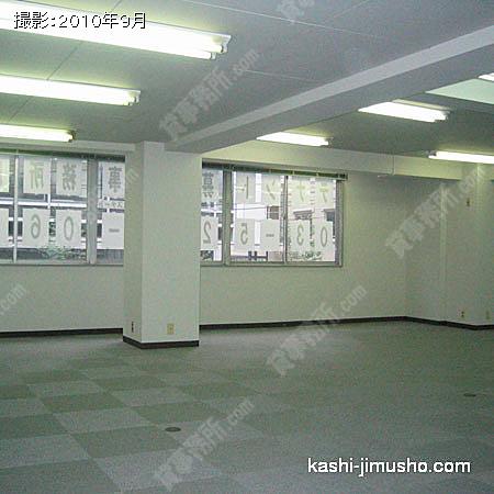 貸室内 