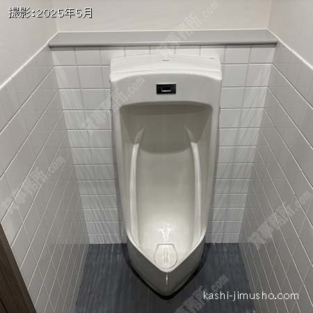 男性トイレ