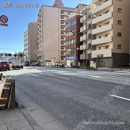 前面道路(浅草通り)