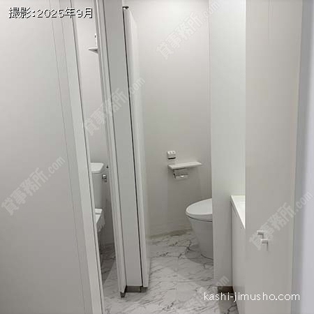 男性トイレ