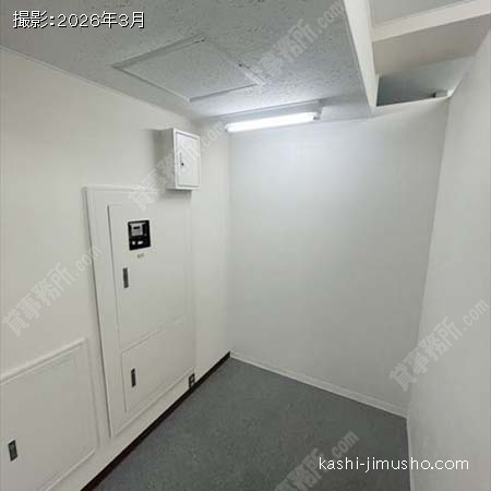 貸室内(4階) 貸室内(4階)