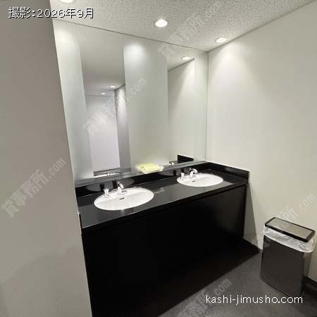 男性トイレ