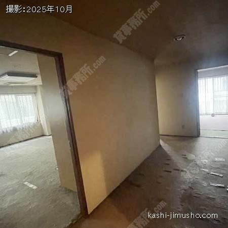 貸室内(1-2階)※原状回復前 貸室内(1-2階)※原状回復前