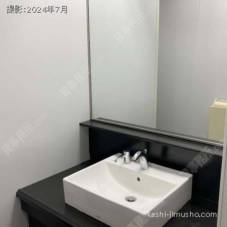 男性トイレ