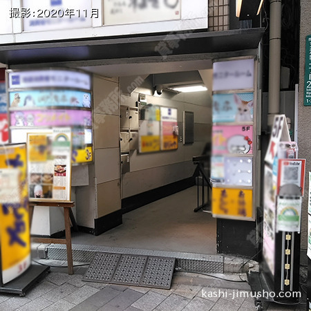 ビル入口