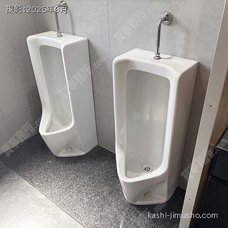 男性トイレ