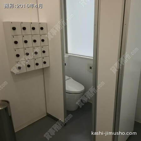 男性トイレ