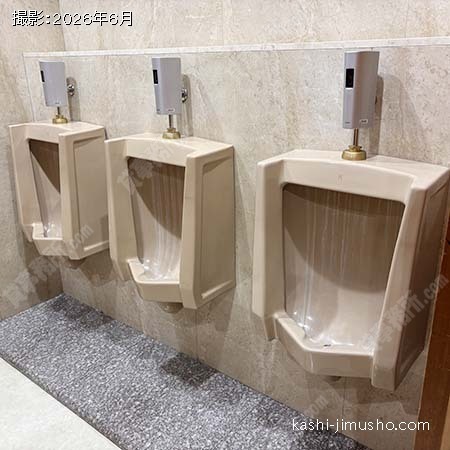 男性トイレ 男性トイレ