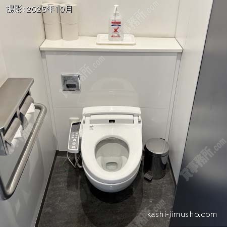 女性トイレ 女性トイレ