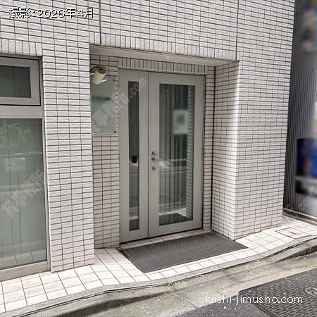 貸室入口(1階) 貸室入口(1階)