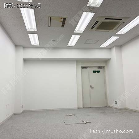 貸室内(地下1階) 貸室内(地下1階)