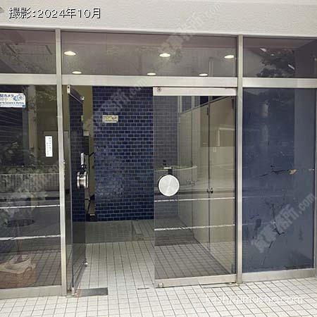ビル入口