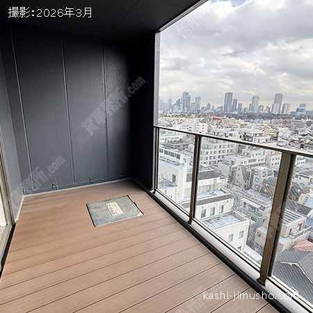 バルコニー バルコニー