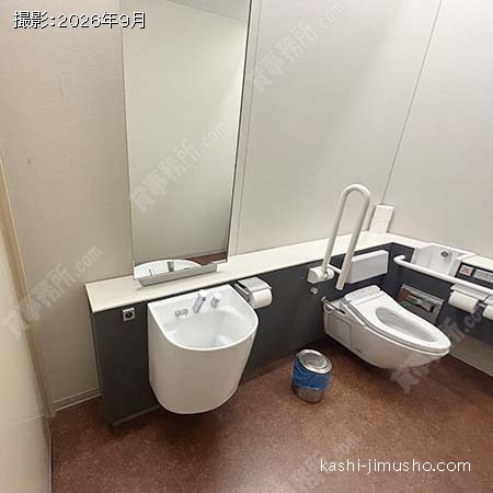 女性トイレ 女性トイレ