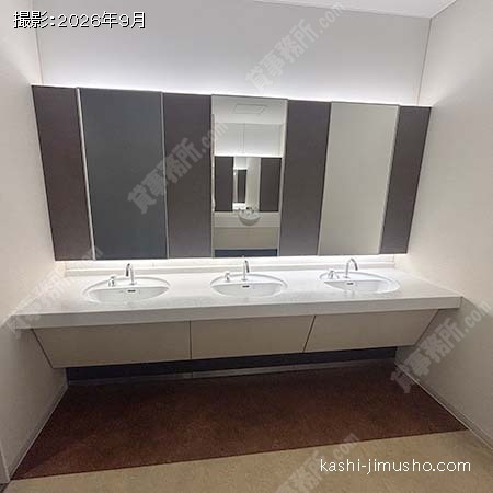 男子トイレ 男子トイレ