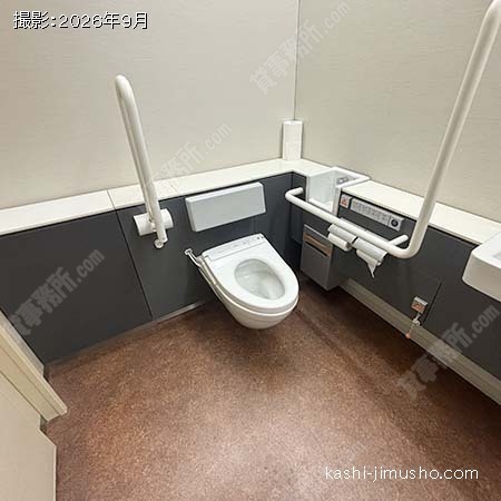 男子トイレ 男子トイレ