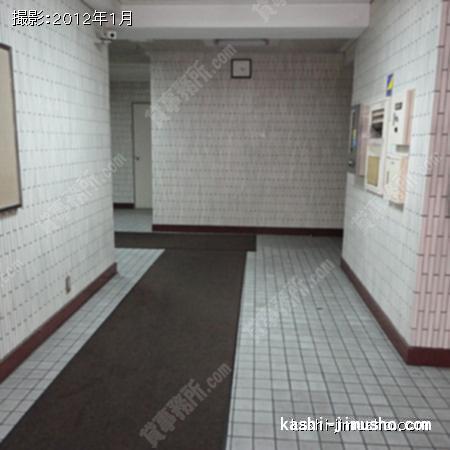 エントランス 