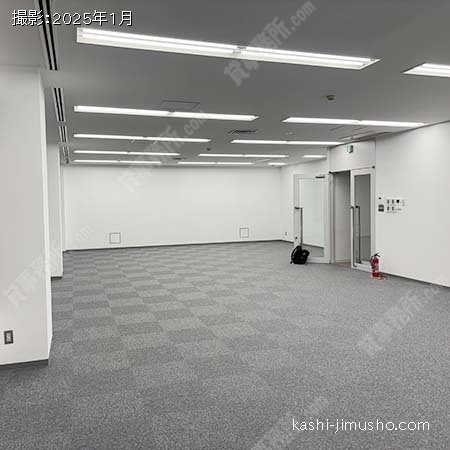 貸室内(B1階)