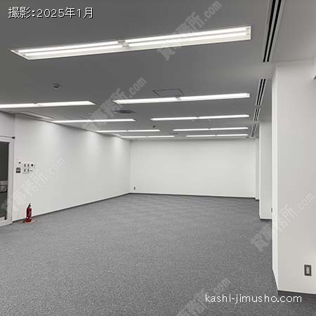 貸室内(B1階)