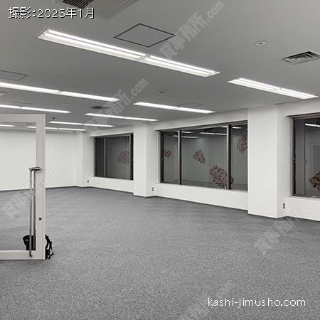 貸室内(B1階)