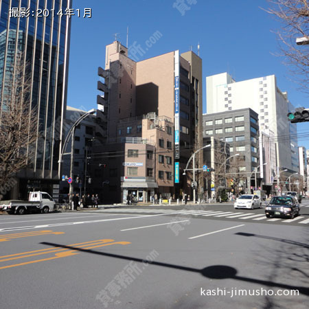 前面道路（中央通り）