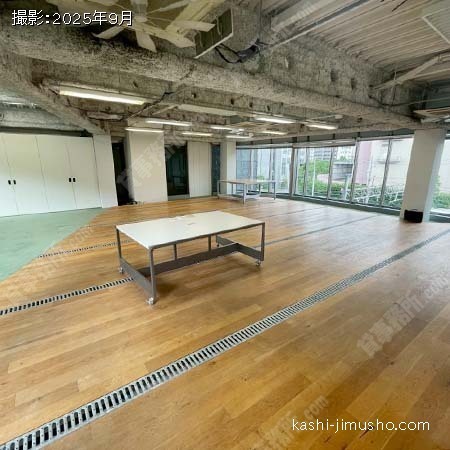 貸室内(2階)