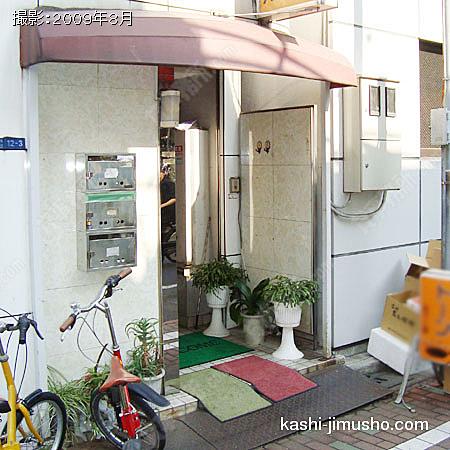 ビル入口