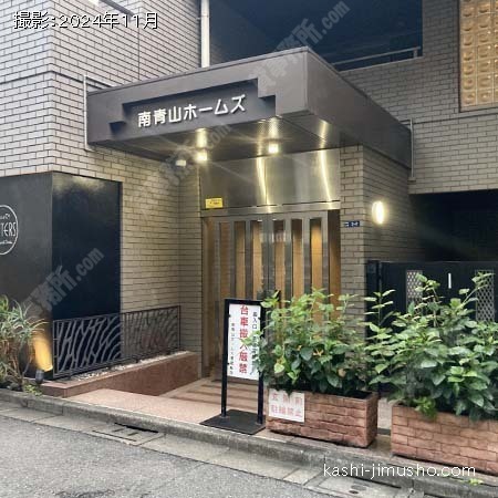 建物入口