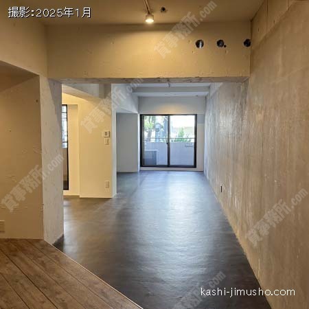 貸室内(2階209号室)