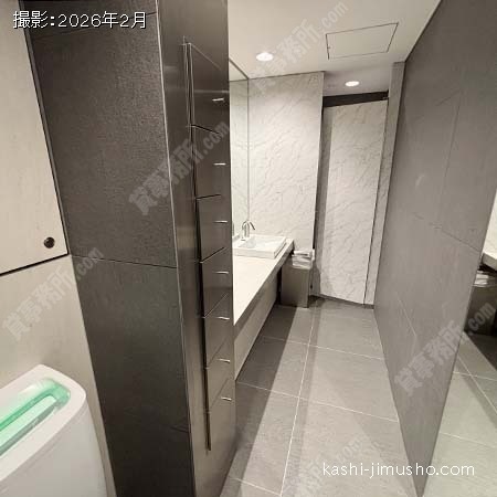 女性トイレ 女性トイレ