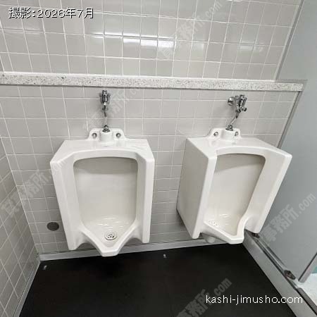 男性トイレ
