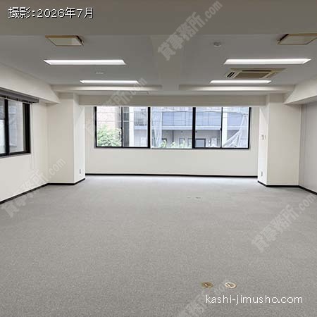 貸室内(3階25.16坪)