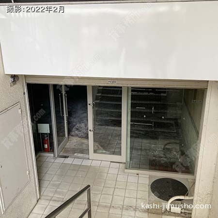 貸室専用出入口(地下1階）