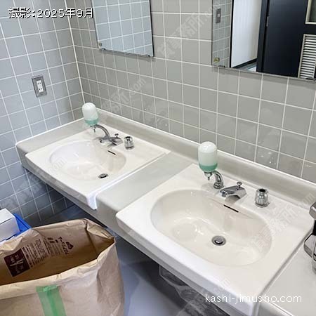 男性トイレ
