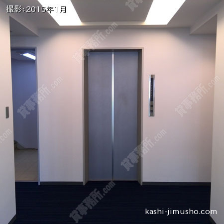 貸室エレベーターホール