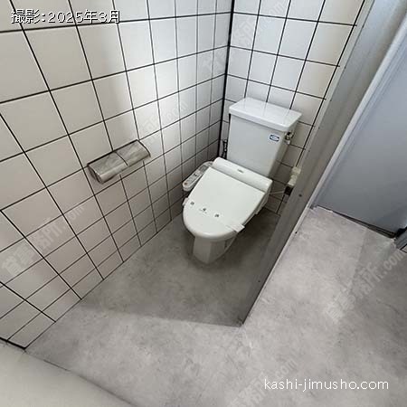 男性トイレ