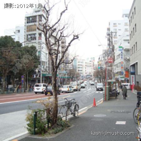 前面道路 