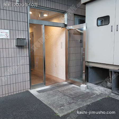 通用口