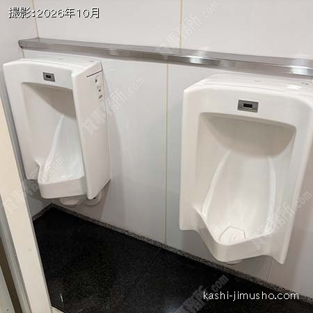 男性トイレ